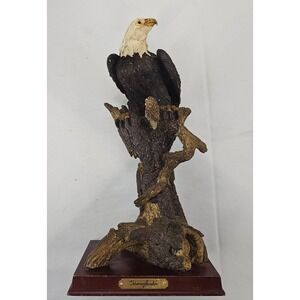Herco Gift Professional Bald Eagle Figurine Roberto Lombardi Wildlife Sculpture